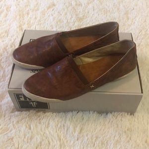 Frye Melanie Slip On 6.5